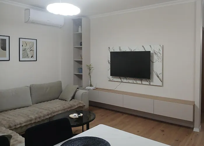 Magnolia's Apartment *